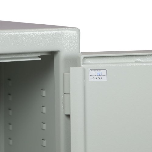 Kassakaappi SB-0-190S järeä turvalevy eli terässalpa lisää kassakaapin turvallisuutta