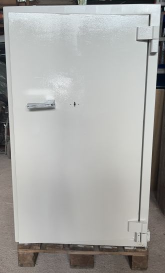 Käytetty kassakaappi Kaso E2 240 edulliseen hintaan, hinta 500€