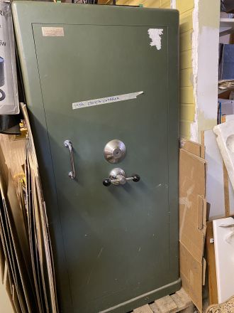 Käytetty kassakaappi Kassakaappitehdas edulliseen hintaan, hinta 300€