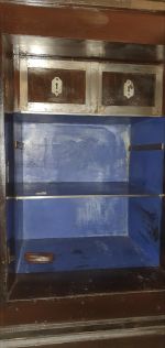 Käytetty kassakaappi P. Sidorow moneen käyttöön edulliseen hintaan