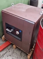 Käytetty paloturvakaappi Kaso KK-225 hyvä ja hinnaltaan edullinen