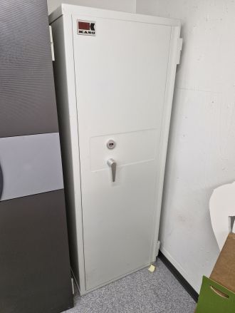 Käytetty paloturvakaappi KASO PTK E1 340 edulliseen hintaan, hinta 500€