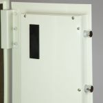 Käytetty turvakaappi Reskal SE4KL PREMIUM moneen käyttöön edulliseen hintaan